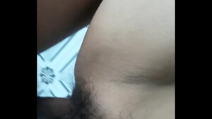 Đụ lỗ lồn xinh chơi phê quá đã không che