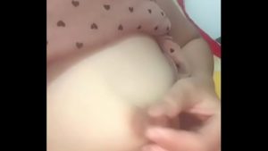 Em khoe ti nứng xinh dâm khiêu gợi