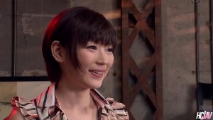 Chơi bím dâm nứng không che đút cặc sướng cái bím dâm thèm tình